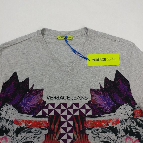 Versace Jeans V-Neck Short Sleeve Men T-Shirt L - Picture 2 of 10